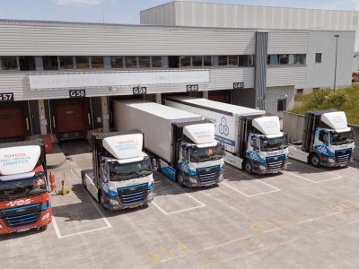 Toyota mise sur l'hydrogène pour sa logistique européenne