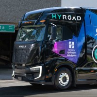 40 camions hydrog&egrave;ne, 800 km d'autonomie : Toyota acc&eacute;l&egrave;re sur le transport lourd aux Etats-Unis