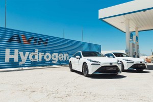 En Gr&egrave;ce, deux Toyota Mirai &eacute;crivent une premi&egrave;re pour la voiture hydrog&egrave;ne