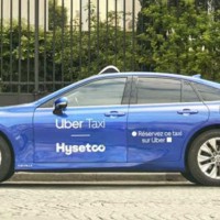 A Paris, Uber fait le pari de l'hydrog&egrave;ne pour ses taxis premium