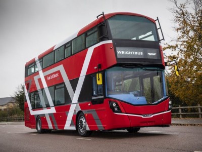 Wrightbus révèle un bus à hydrogène à deux étages