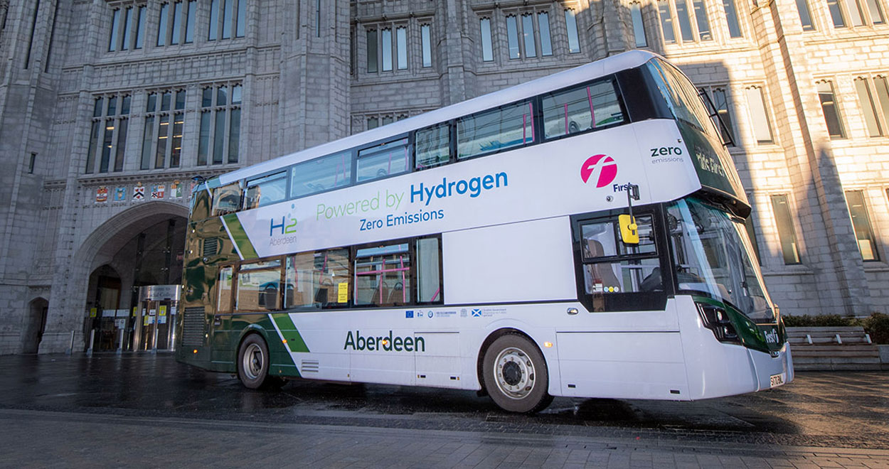 Un v&eacute;ritable fiasco : les 25 bus hydrog&egrave;ne d'Aberdeen revendus avec 94 % de d&eacute;cote
