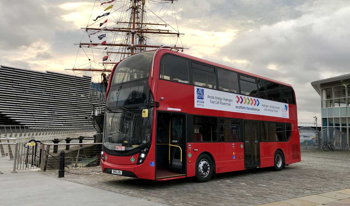 Et si les bus à l'impériale anglais roulaient à l'hydrogène ?