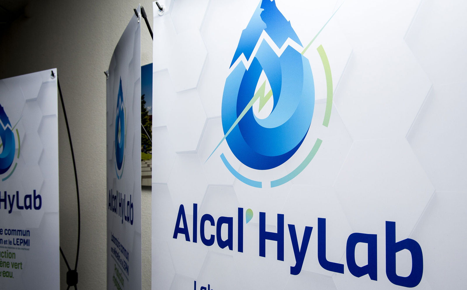 Avec Alcal'Hylab, le CNRS et Michelin accélèrent la recherche sur l'hydrogène vert