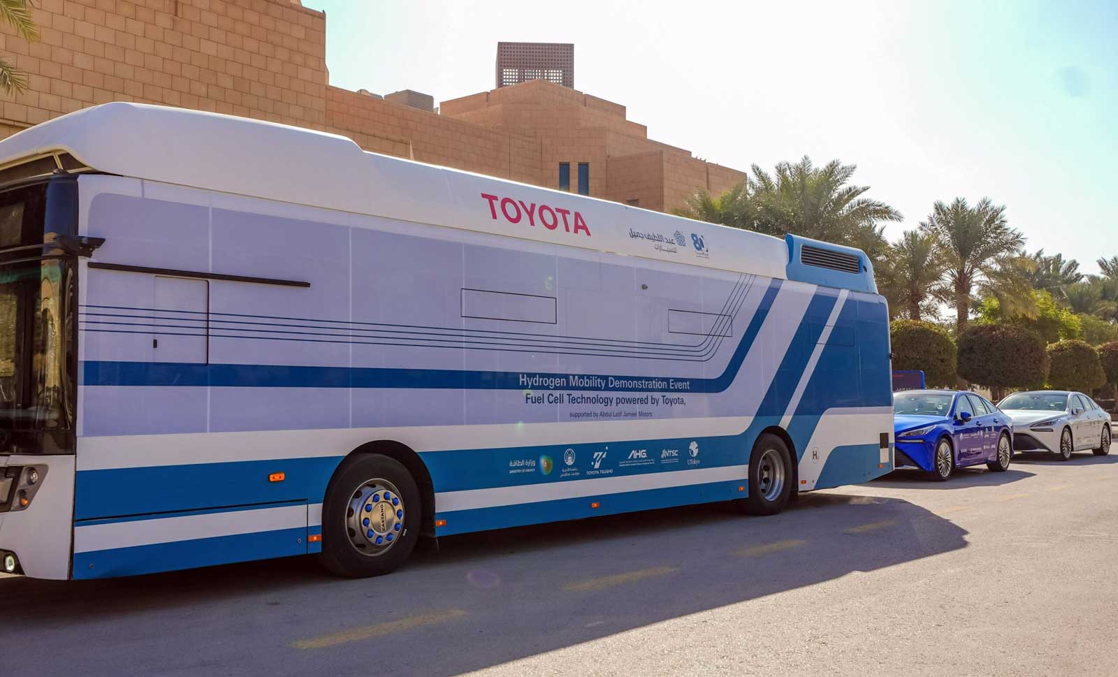 D&eacute;j&agrave; utilis&eacute; en Europe, ce bus &agrave; hydrog&egrave;ne tente d&eacute;sormais de s&eacute;duire l'Arabie saoudite