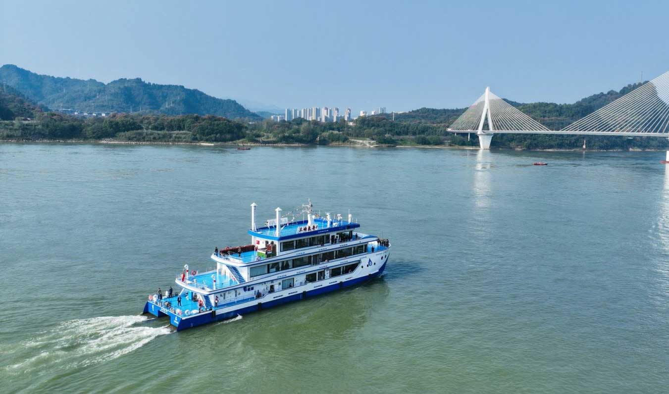 Le premier bateau chinois à hydrogène est à l'eau