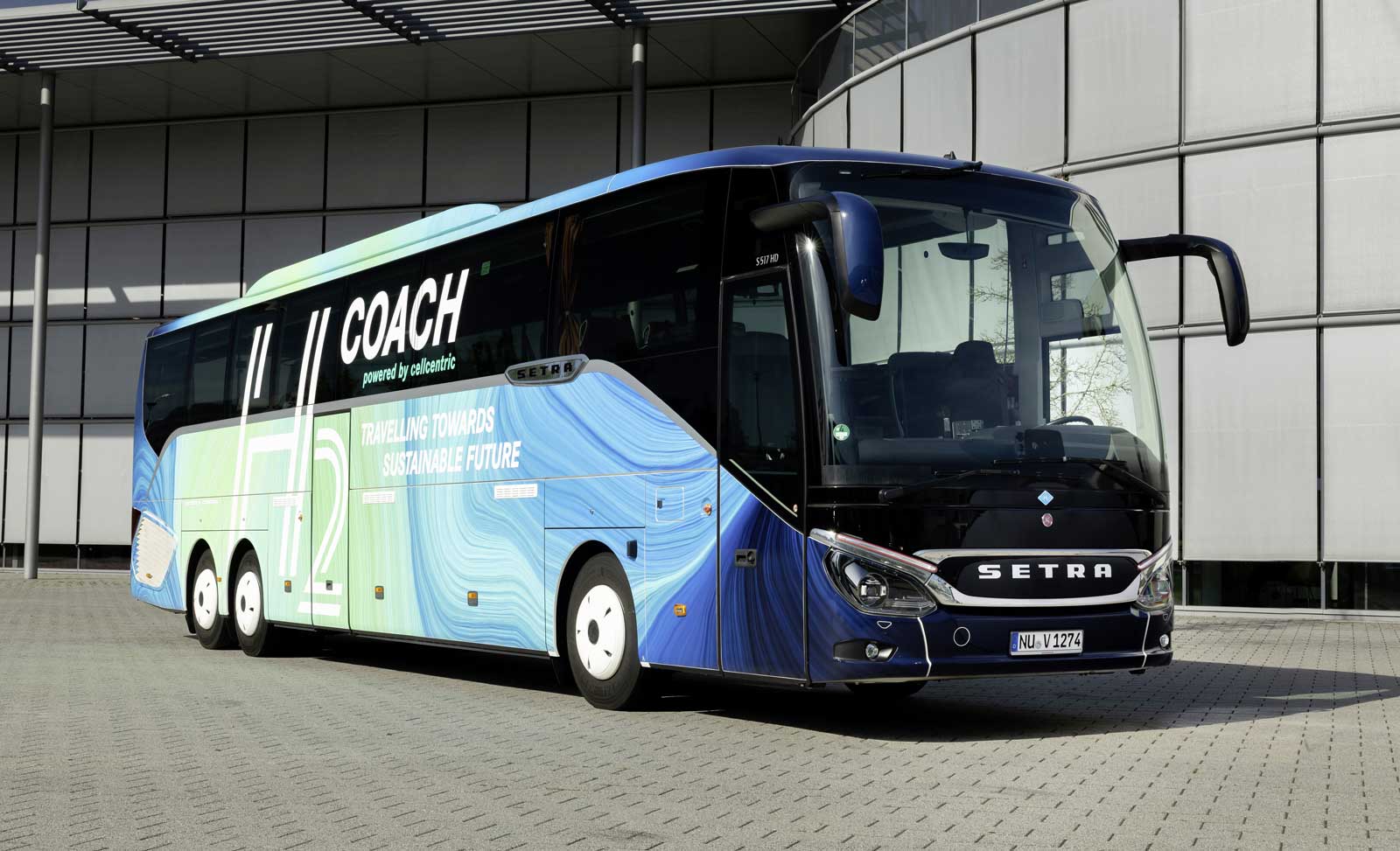 Daimler pr&eacute;sente son autocar hydrog&egrave;ne &agrave; grande autonomie