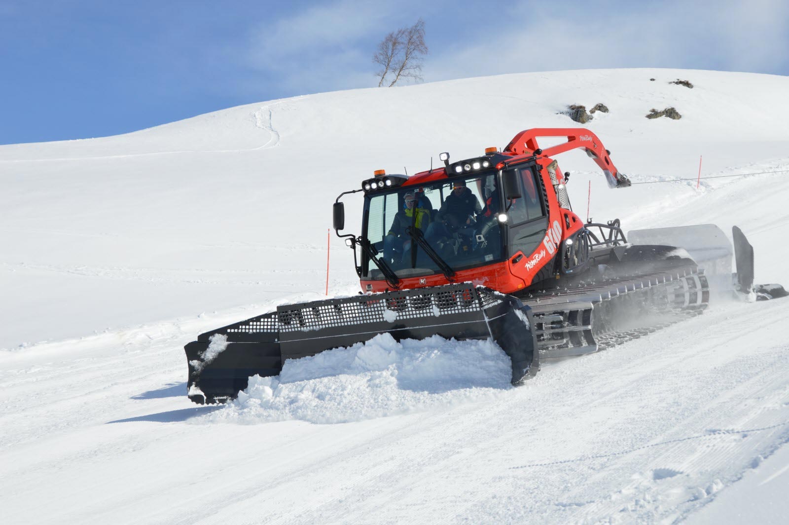 Des dameuses et des bus à hydrogène pour l'Alpe d'Huez