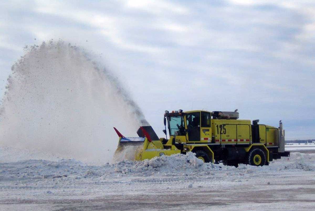 Cet aéroport mise sur le moteur dual fuel diesel-hydrogène pour ses engins de déneigement