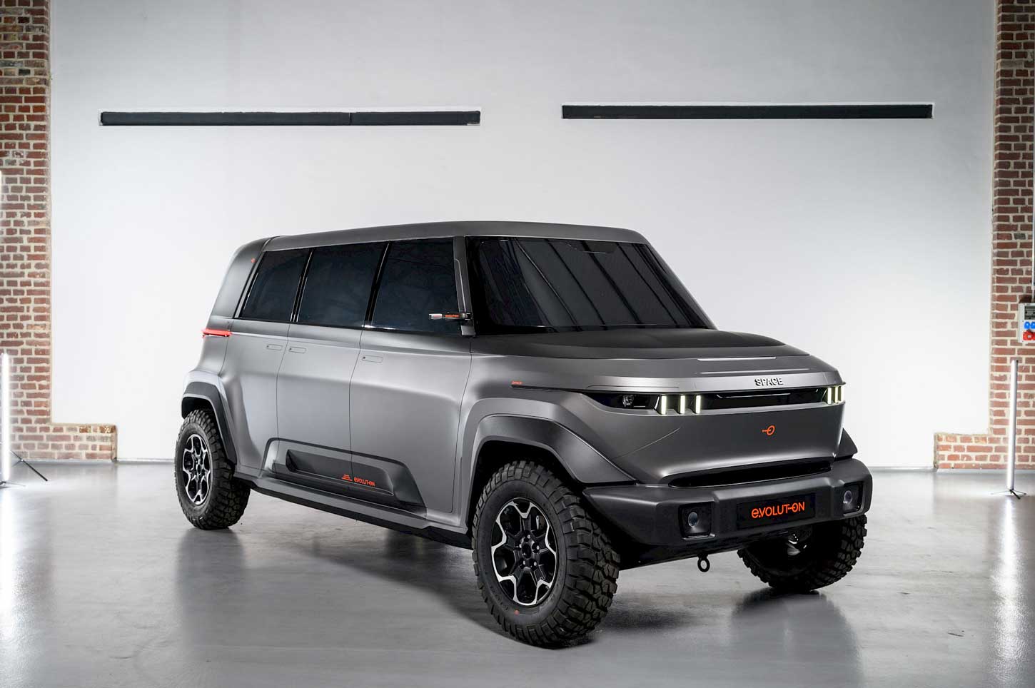 Space ce SUV électrique à prolongateur hydrogène arrivera en 2025