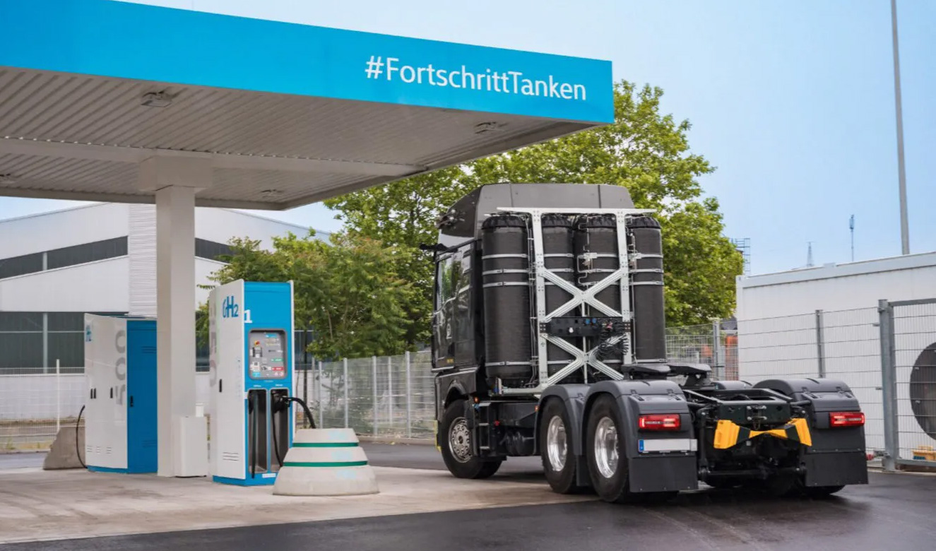 Volvo, Daimler, Toyota, TotalEnergies... une grande alliance pour les poids lourds &agrave; hydrog&egrave;ne se pr&eacute;pare en Allemagne