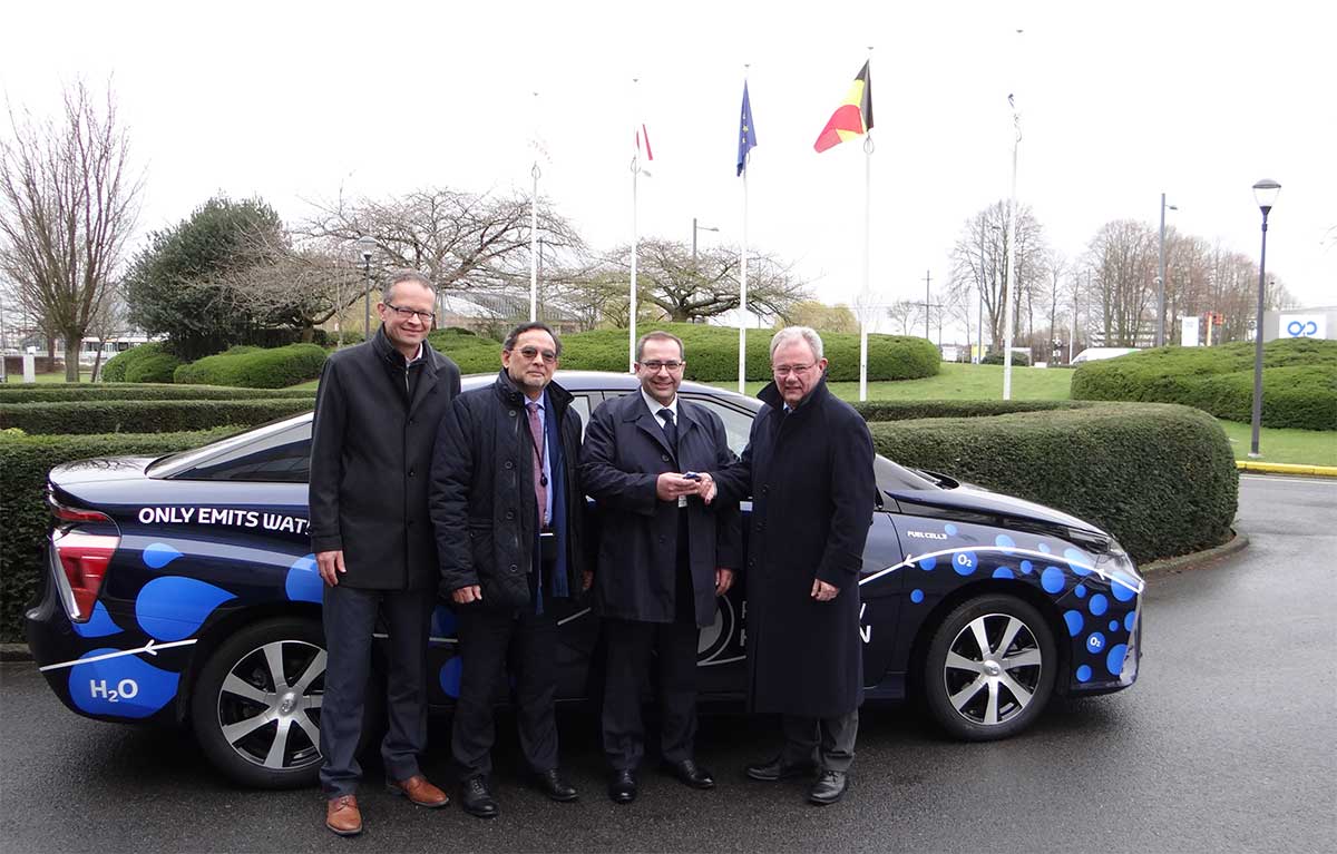 Une Toyota Mirai à l'essai au Parlement européen