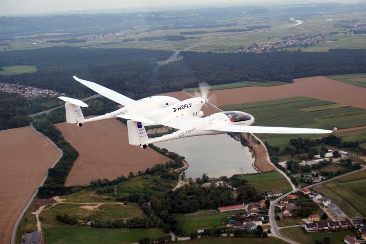 Avion à hydrogène liquide : H2Fly réalise le premier vol habité au monde