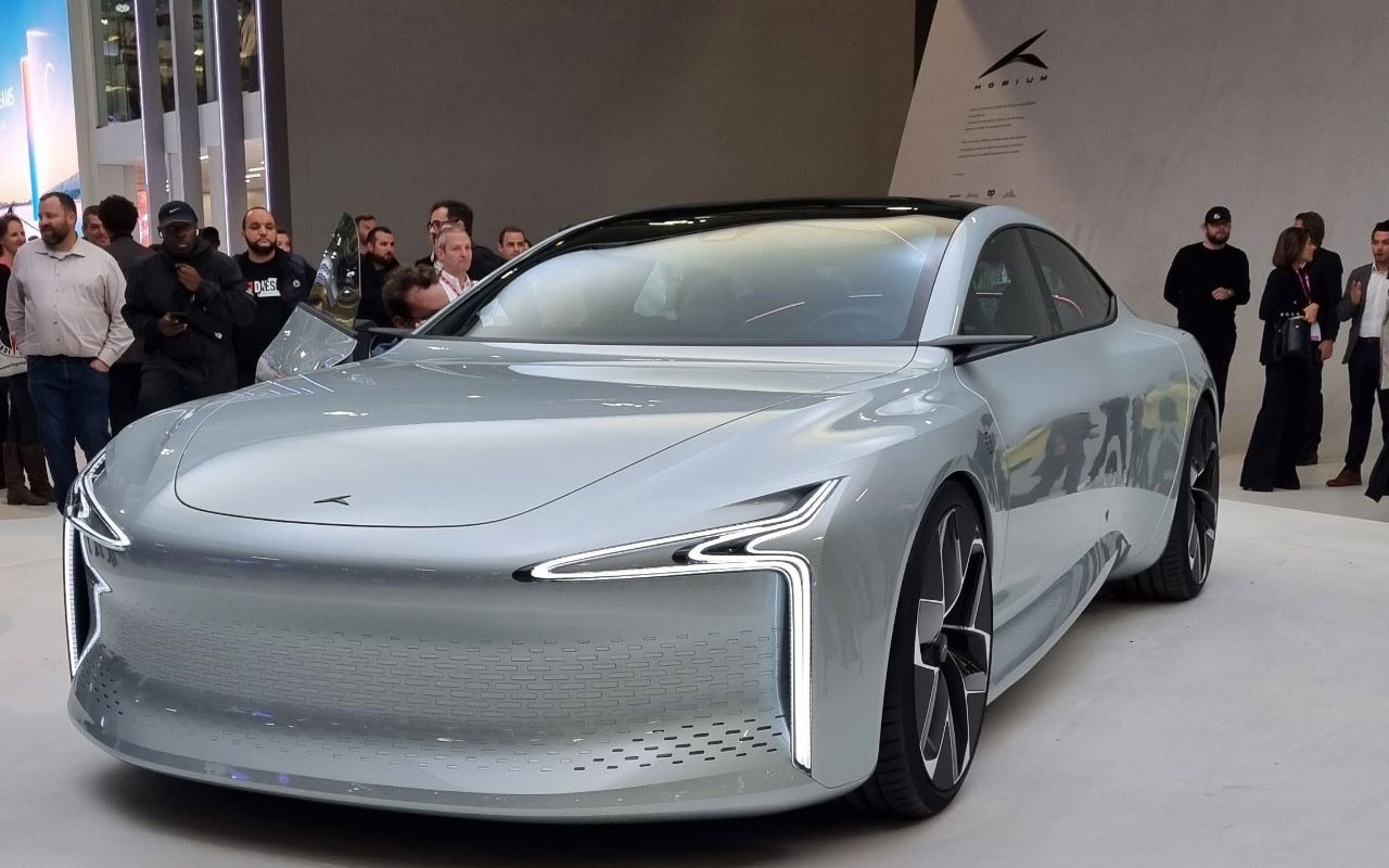 Hopium : la voiture hydrogène française fait le show au Mondial de l'Auto