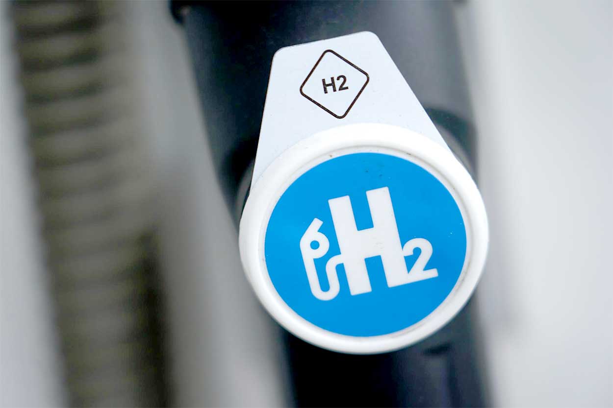 France Hydrogène s'associe à la BEI pour faciliter l'accès aux financements européens