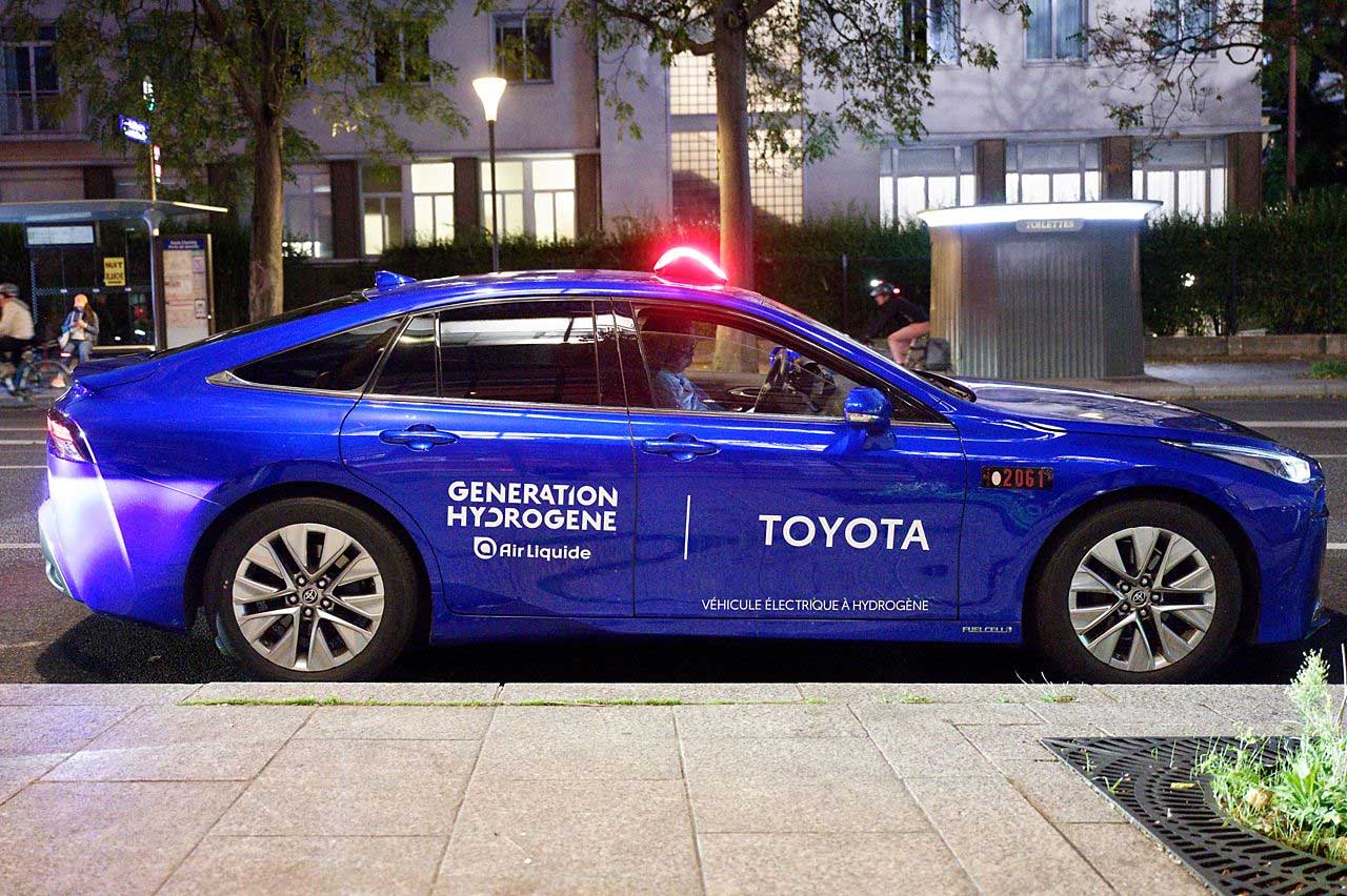 Royaume-Uni : Bradord prêt à tester des taxis hydrogène avec Toyota