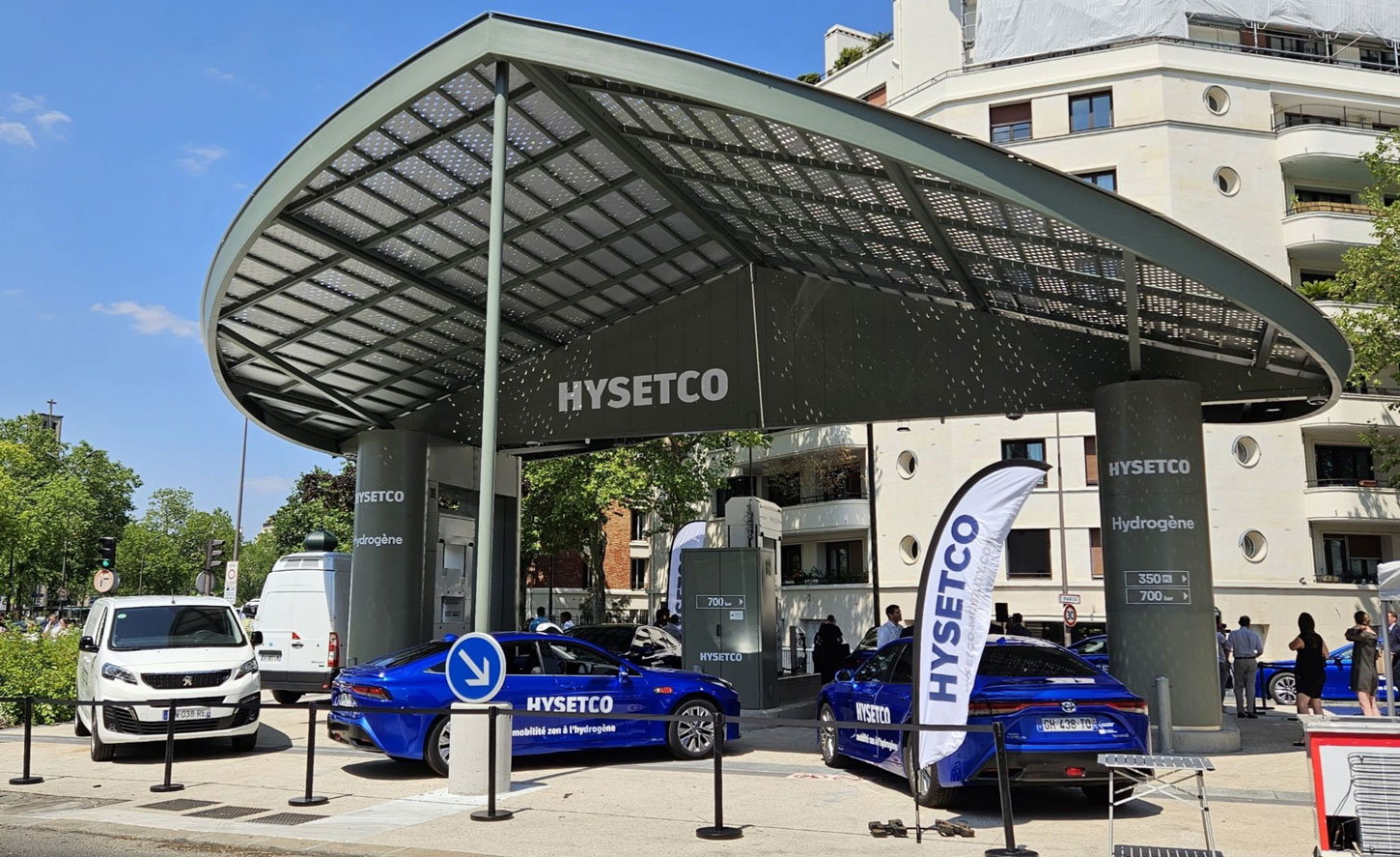 Située au coeur de Paris, cette station hydrogène est la plus grande d'Europe