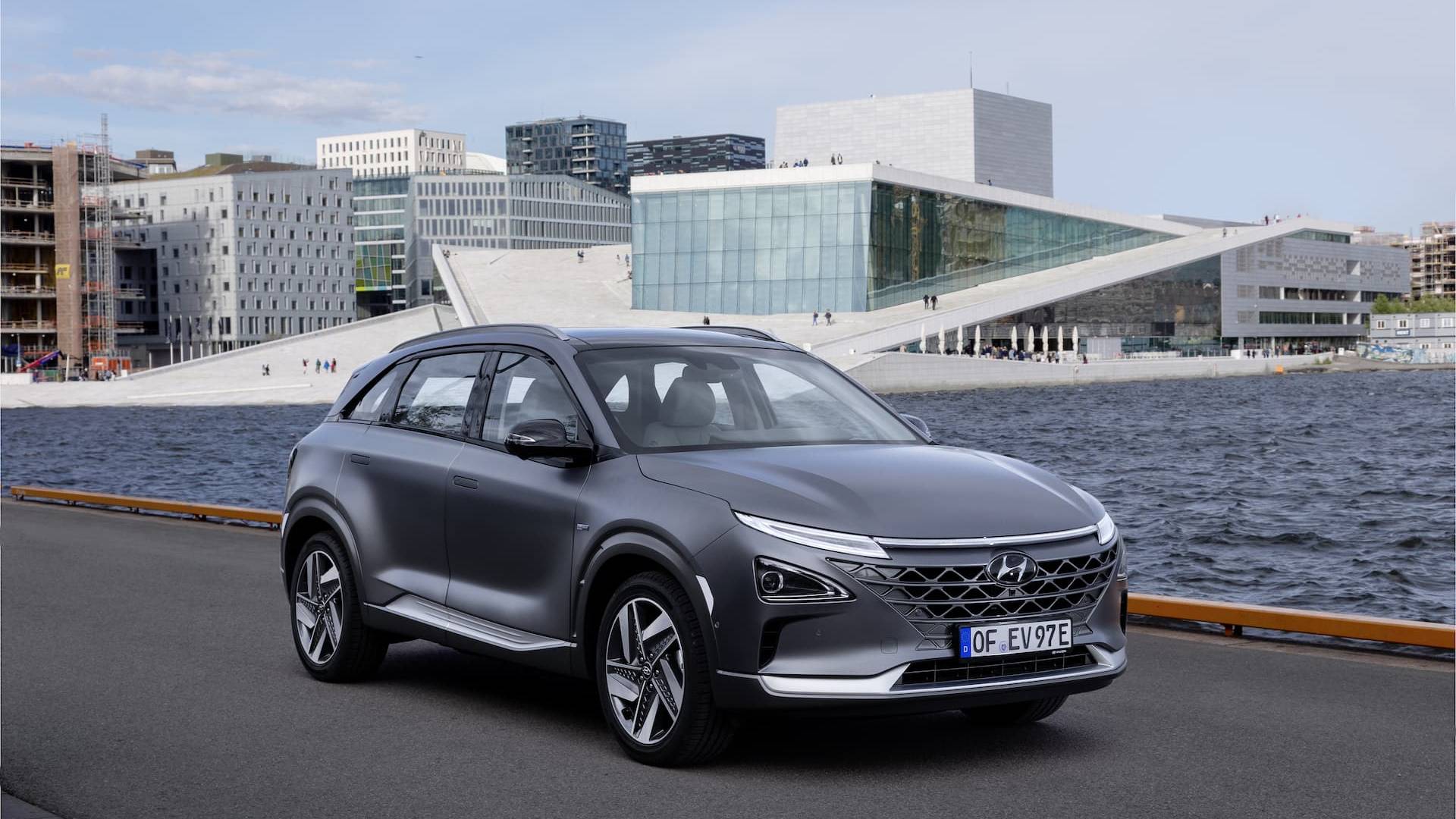 Pour son retour au Japon, Hyundai mise sur la voiture hydrogène