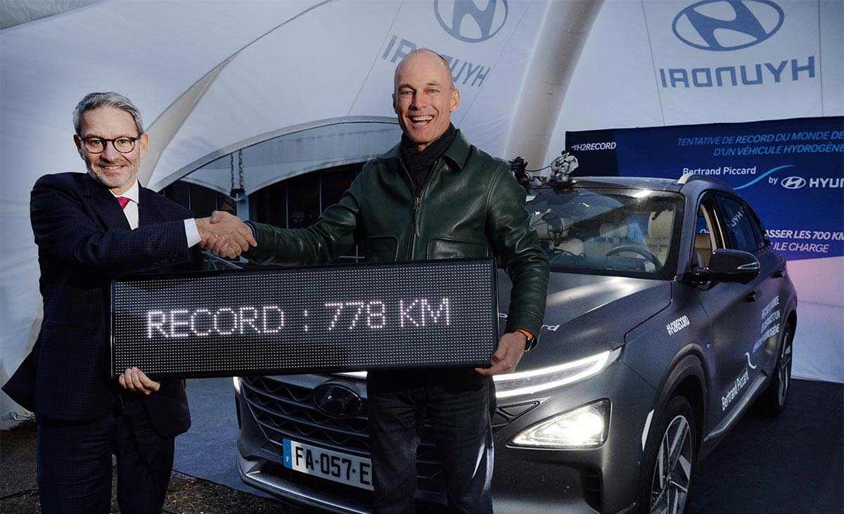 Voiture à hydrogène : record d'autonomie pour Hyundai et Bertrand Piccard