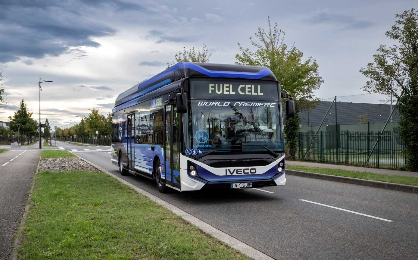 Bus hydrogène : conçu avec Hyundai, l'Iveco E-WAY H2 se dévoile