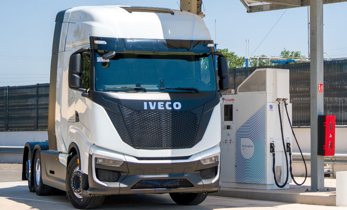 Hydrog&egrave;ne : Iveco et Hyundai &eacute;tendent leur partenariat aux poids lourds