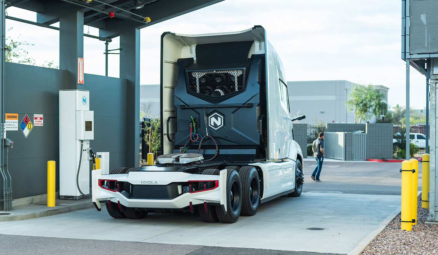 Californie : Nikola obtient 41,9 millions de dollars pour 6 stations d'avitaillement en hydrogène