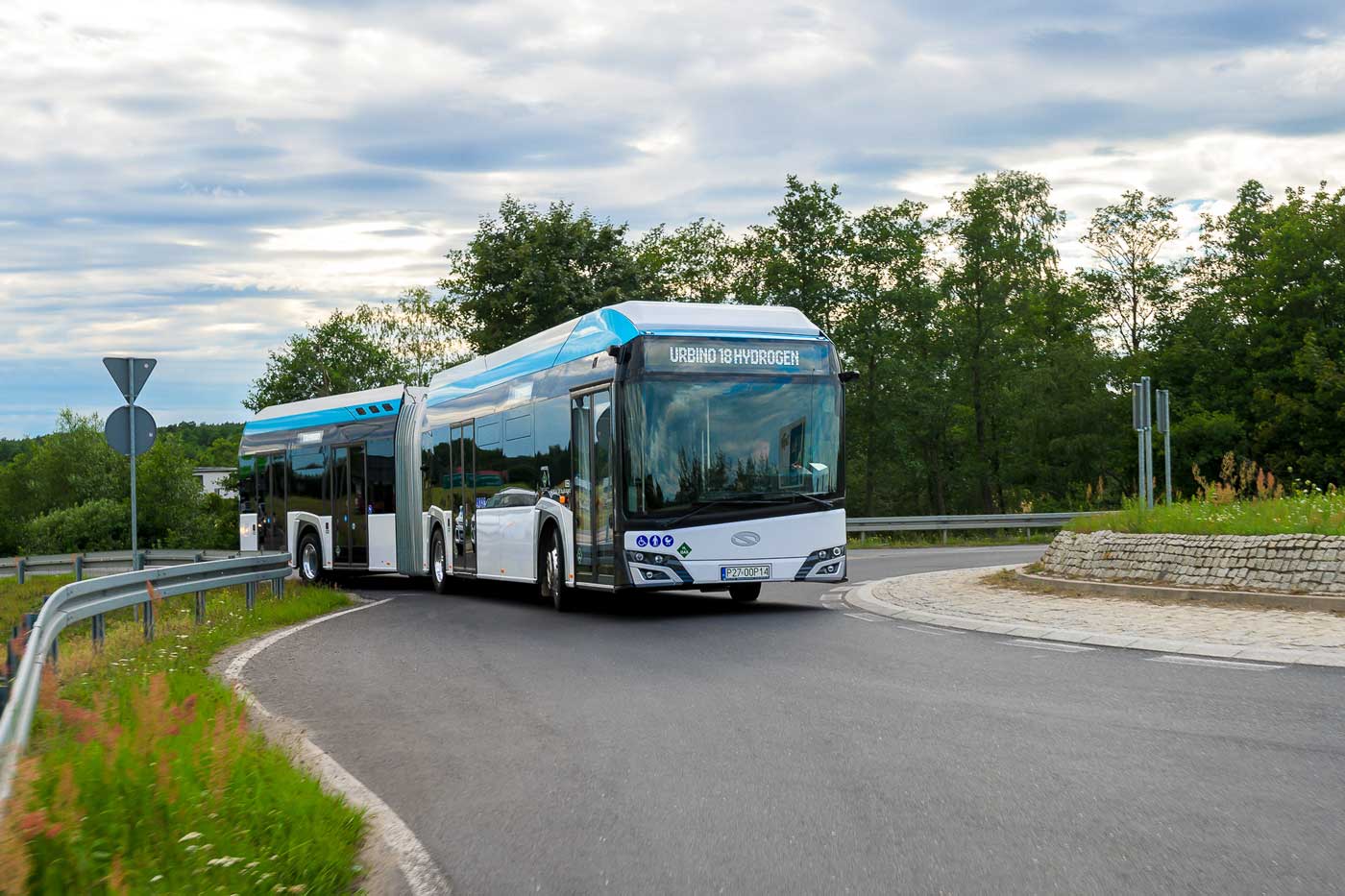 Urbino 18 : Solaris dévoile son bus articulé à hydrogène