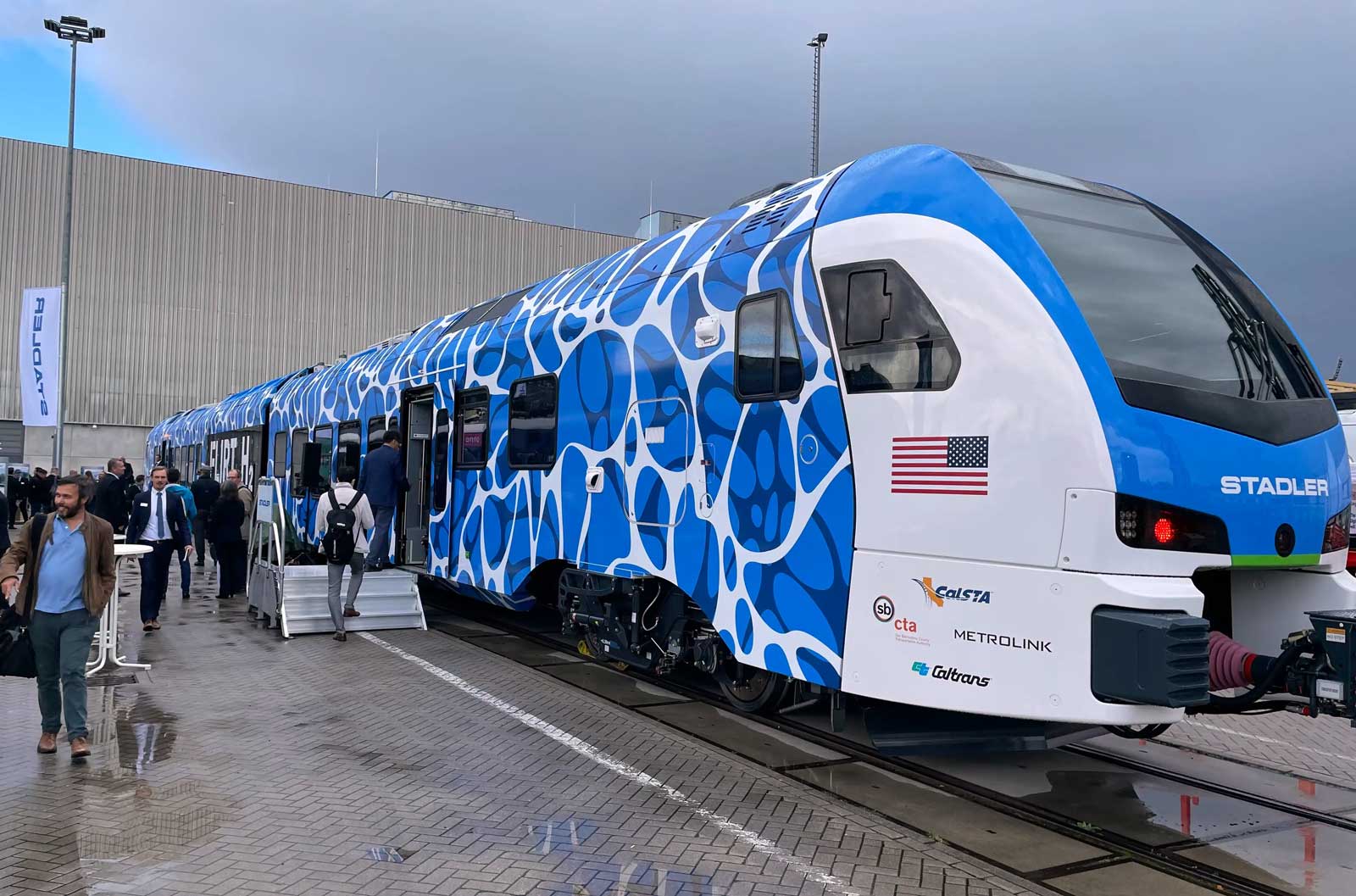 Ballard fournira 8 MW de piles à combustible à Stadler pour des trains en Californie