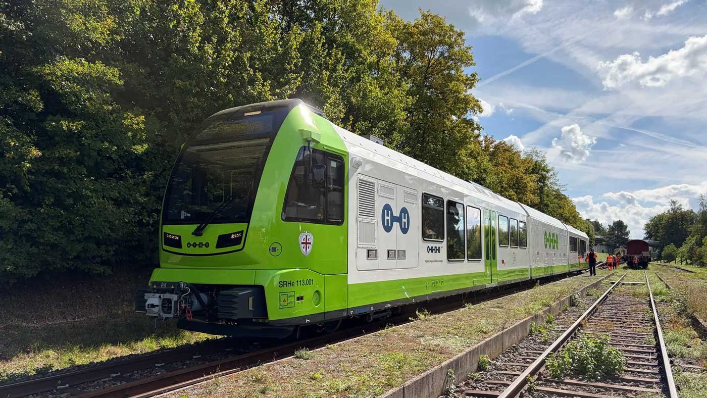 Pour tester ses trains &agrave; hydrog&egrave;ne, Stadler a construit une voie ferr&eacute;e pas comme les autres