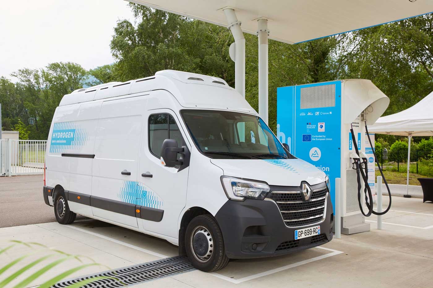 HYmpulsion inaugure sa première station hydrogène en Isère