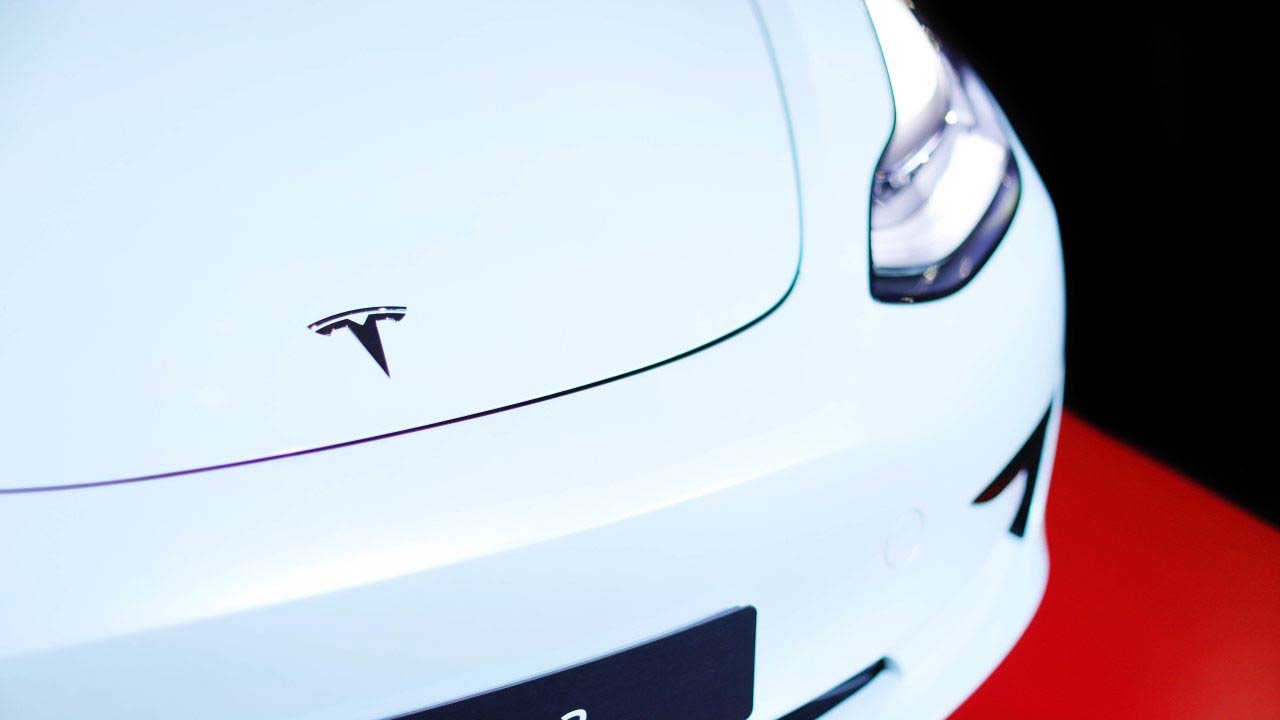 Tesla s'intéresse à l'hydrogène (mais pas pour la mobilité)
