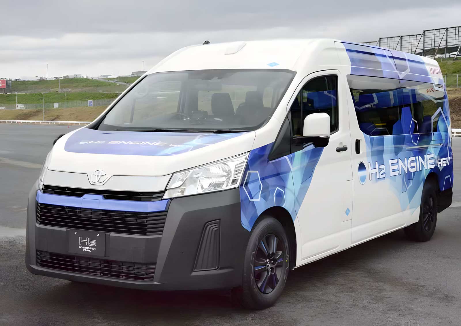 Toyota mise sur l'utilitaire à moteur hybride hydrogène