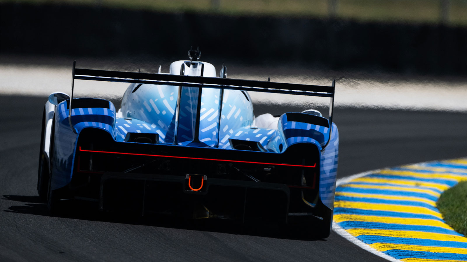 Les 24 Heures du Mans vont changer &agrave; jamais : l'hydrog&egrave;ne arrive en Hypercar d&egrave;s 2030