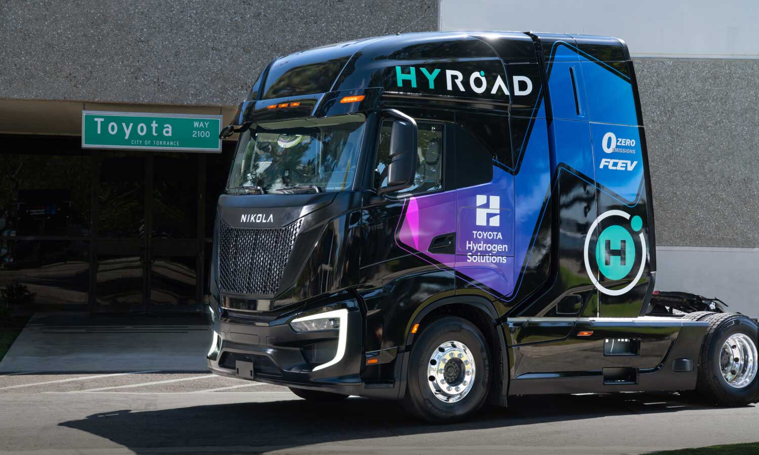 40 camions hydrog&egrave;ne, 800 km d'autonomie : Toyota acc&eacute;l&egrave;re sur le transport lourd aux Ãtats-Unis