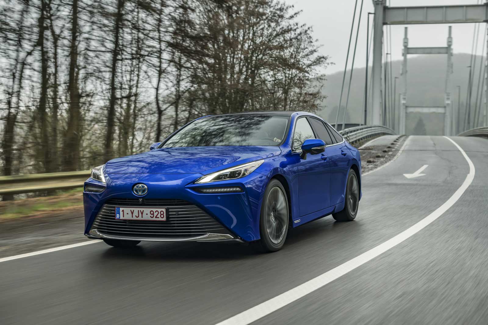 Voiture hydrogène : la Toyota Mirai fait le plein de nouveautés