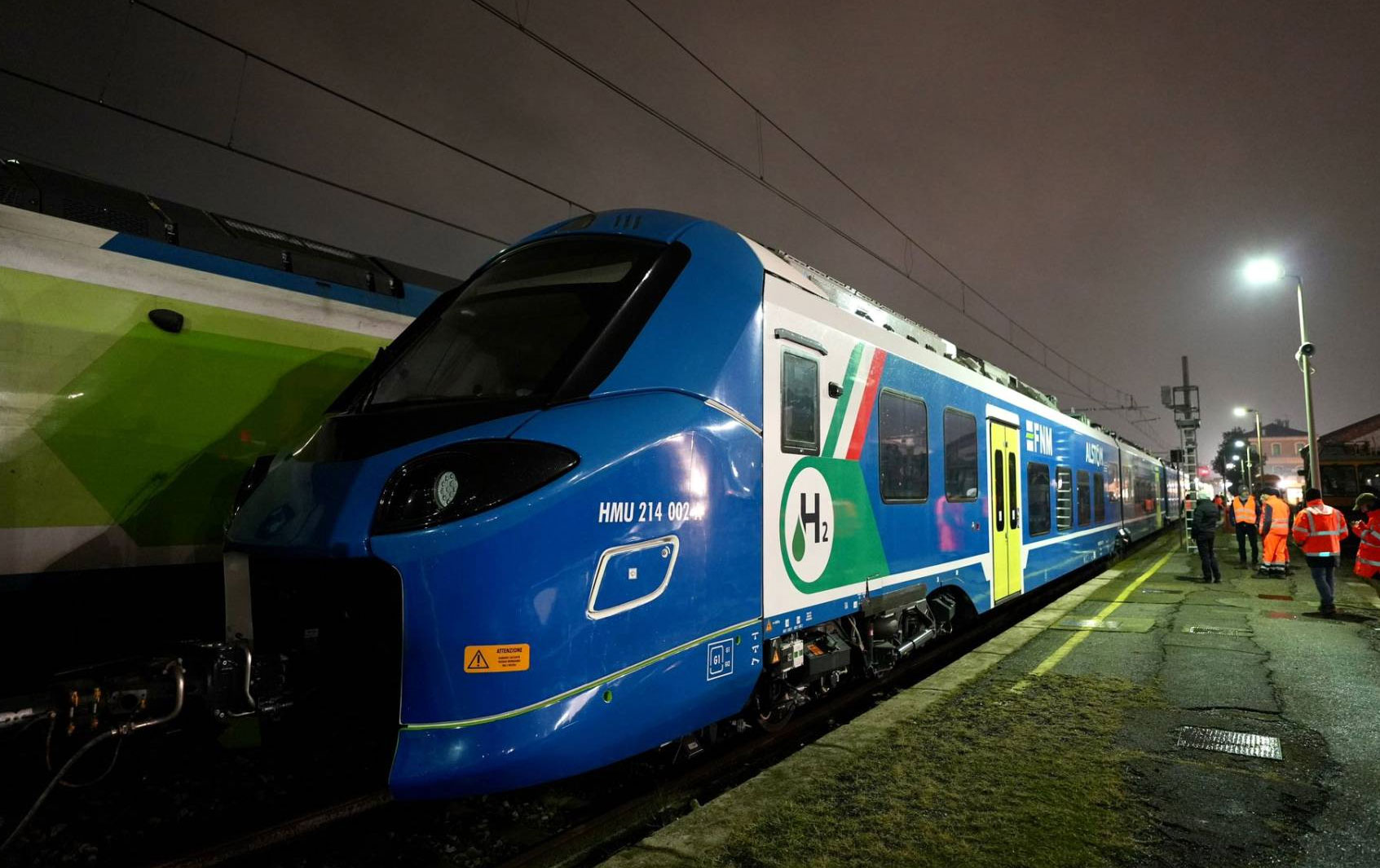 Les trains &agrave; hydrog&egrave;ne d'Alstom roulent enfin en Italie, mais leur mise en service attendra 2027