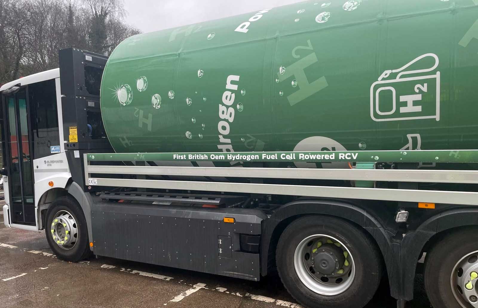 Hydrog&egrave;ne ou &eacute;lectrique ? Le pays de Galles teste deux camions-bennes pour trancher