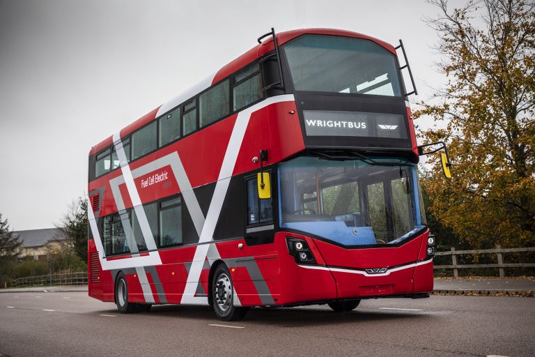 Wrightbus révèle un bus à hydrogène à deux étages
